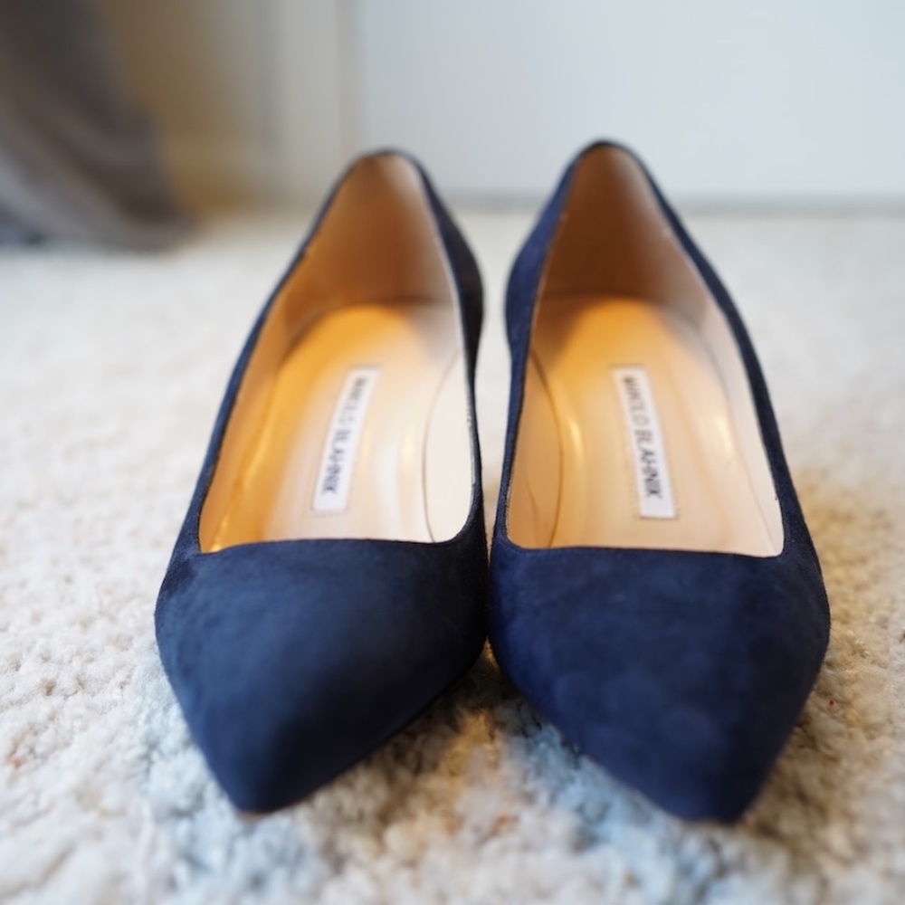 NEW Manolo Blahnik BB 50mm Suede Pumps - Navy Size 7 US / 37 IT - Never Worn - Picture 3 of 8
